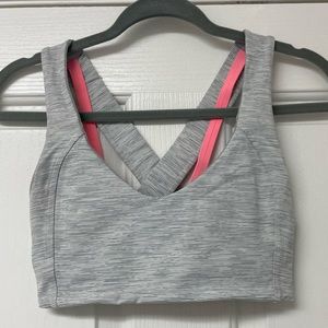 Lululemon Sports Bra size 4 *discontinued style*